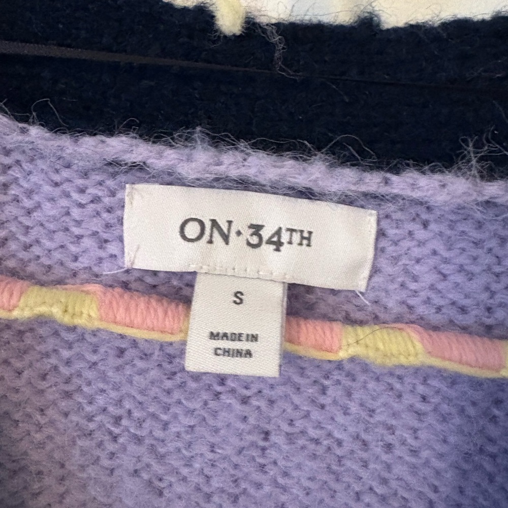 On 34th Purple and navy knit Cardigan Sweater small - Picture 2 of 9